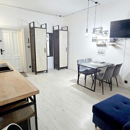 Appartement Siodemka By Rentoom à Stary Toruń Extérieur photo